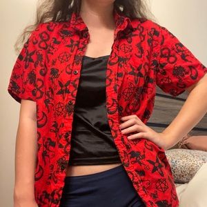 Hot Topic Red Satanic Pentagram Succubus Button Shirt Short Sleeve Men’s S